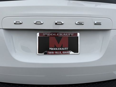 Used 2016 Dodge Grand Caravan SE image 15