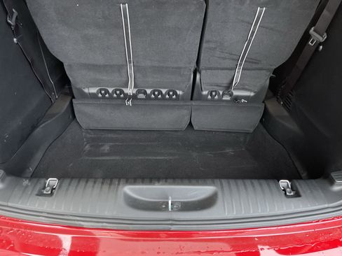 New 2026 Chrysler Pacifica Limited w/ Trailer Tow Group image 15