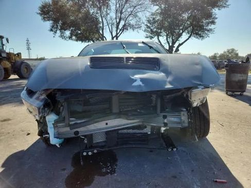 Used 2025 Ford Mustang GT image 5