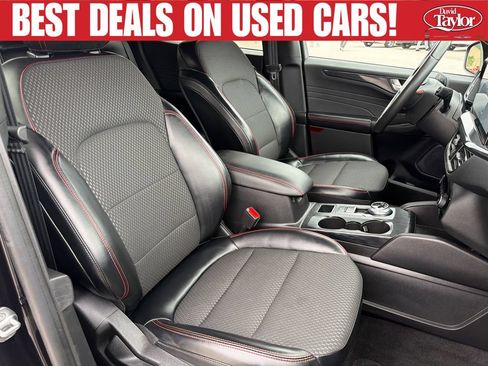 Used 2023 Ford Escape ST-Line w/ Tech Pack #1 FWD image 27