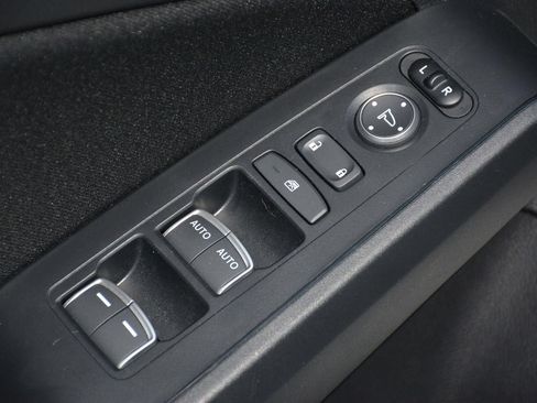 Used 2025 Honda Civic Sport image 9