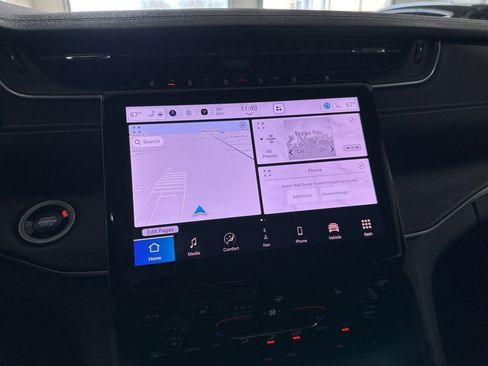 Used 2025 Jeep Grand Cherokee Limited w/ Black Appearance Package image 54