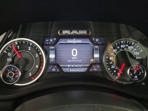 Used 2024 RAM 2500 Laramie w/ Night Edition image 25