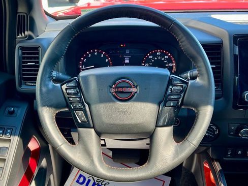 Used 2023 Nissan Frontier PRO-4X w/ Pro-4X Premium Package image 21