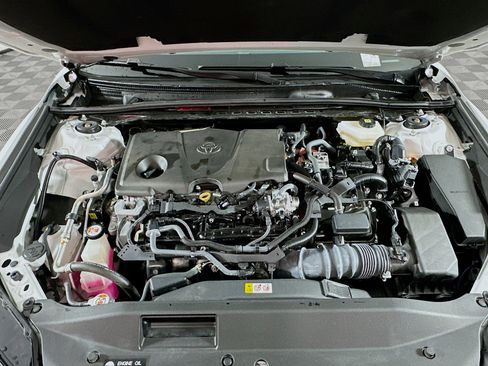 Used 2025 Toyota Camry XSE image 34