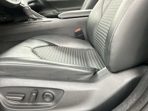 Used 2023 Toyota Camry SE FWD image 20