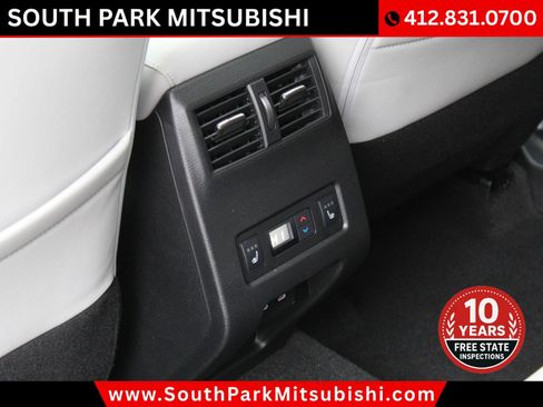 Used 2025 Mitsubishi Outlander GT image 16