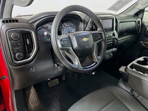 Used 2020 Chevrolet Silverado 1500 LT AWD/4WD image 9