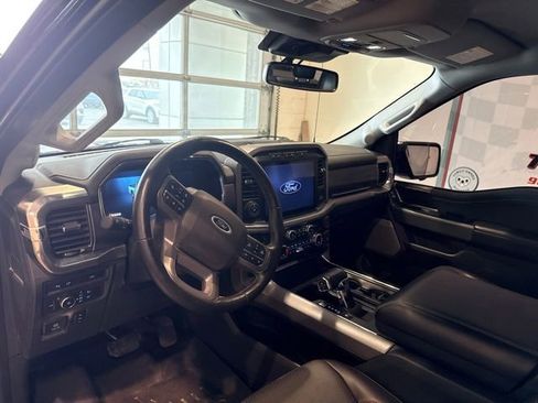 Used 2021 Ford F150 Lariat w/ Equipment Group 502A High image 12