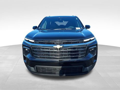 New 2027 Chevrolet Traverse LT FWD image 8