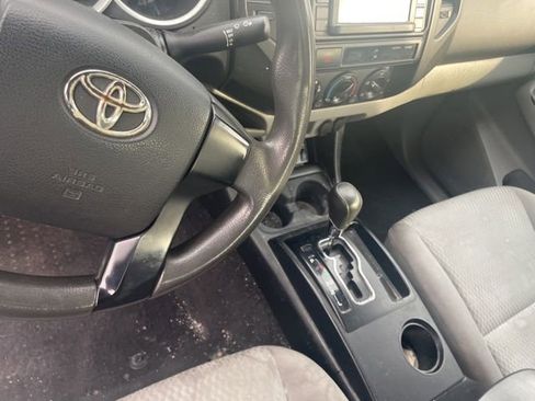 Used 2014 Toyota Tacoma 2WD Double Cab image 19