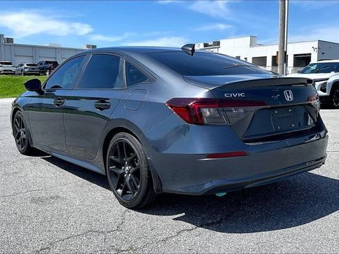 Used 2025 Honda Civic Sport image 7