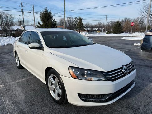 Used 2013 Volkswagen Passat 2.5 SE image 8