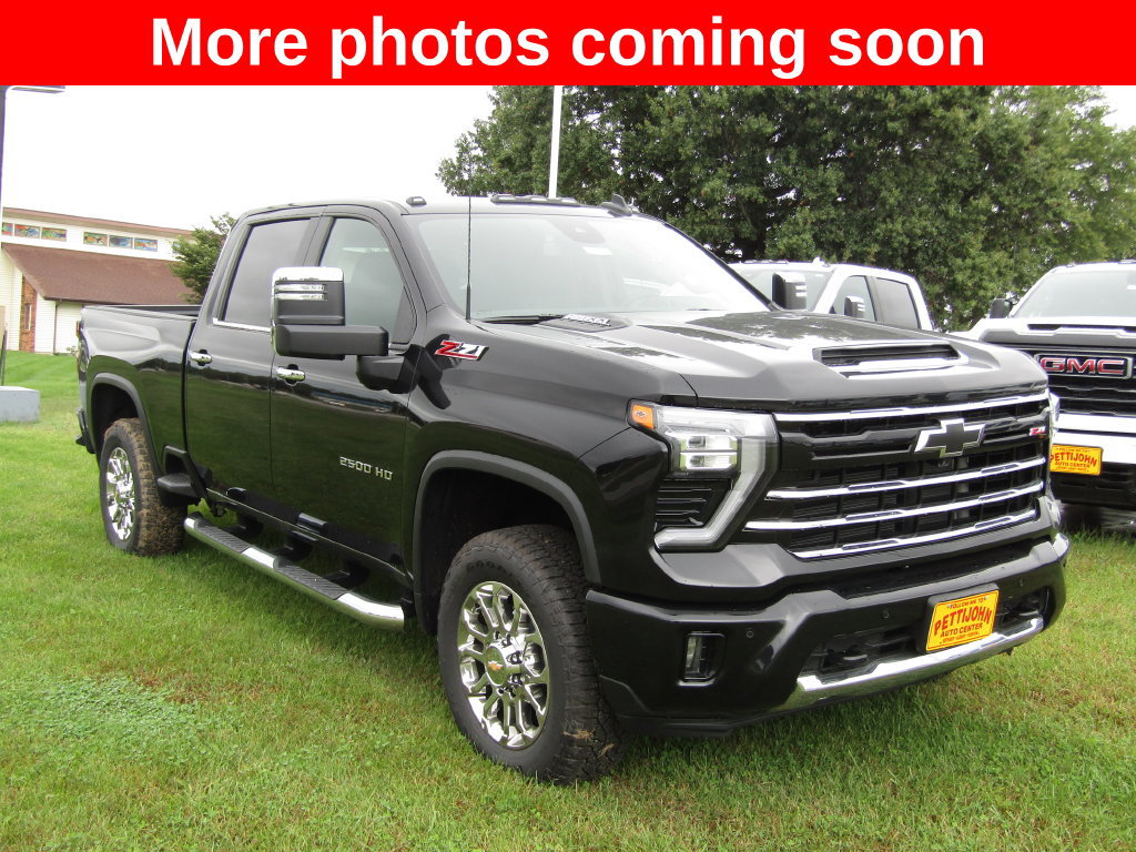 New 2026 Chevrolet Silverado 2500 LT w/ Z71 Chrome Sport Edition AWD/4WD image 7