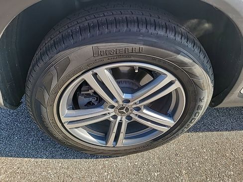 Certified 2022 Mercedes-Benz GLC 300 image 15