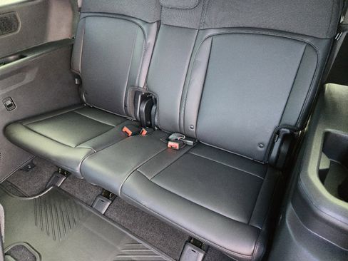 New 2027 Kia Telluride S image 21