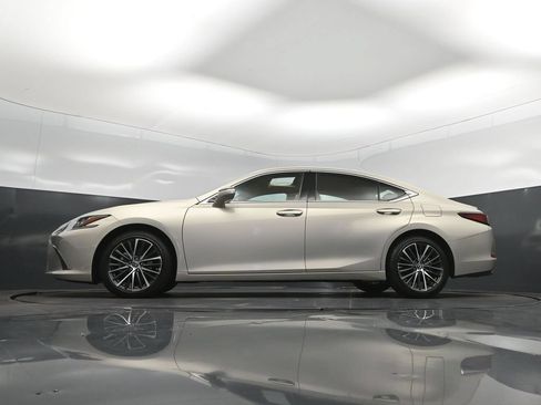Certified 2025 Lexus ES 350 w/ Premium Package FWD image 39