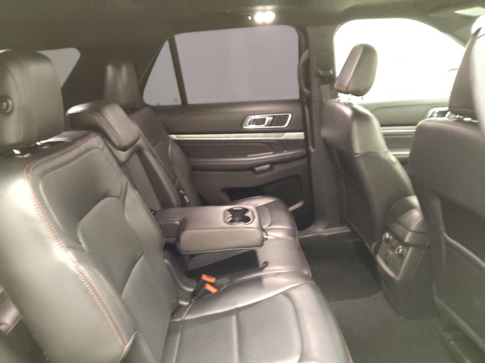 Used 2019 Ford Explorer Sport AWD/4WD image 19
