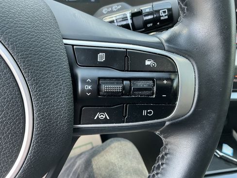 Certified 2025 Kia Sportage X-Line w/ Premium Package AWD/4WD image 18
