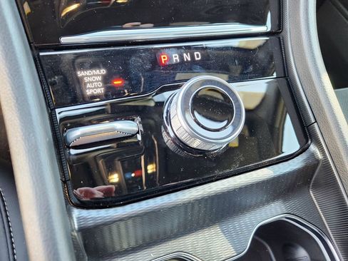 New 2026 Jeep Grand Cherokee Altitude image 13