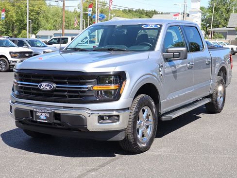 Used 2025 Ford F150 XLT w/ Equipment Group 301A Standard AWD/4WD image 12