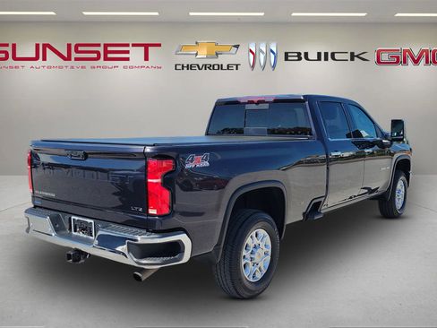 Certified 2024 Chevrolet Silverado 3500 LTZ w/ LTZ Plus Package image 4