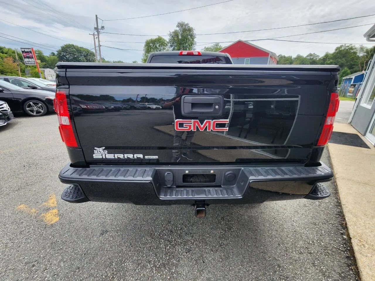 Used 2019 GMC Sierra 1500 Limited w/ Elevation Edition AWD/4WD image 6