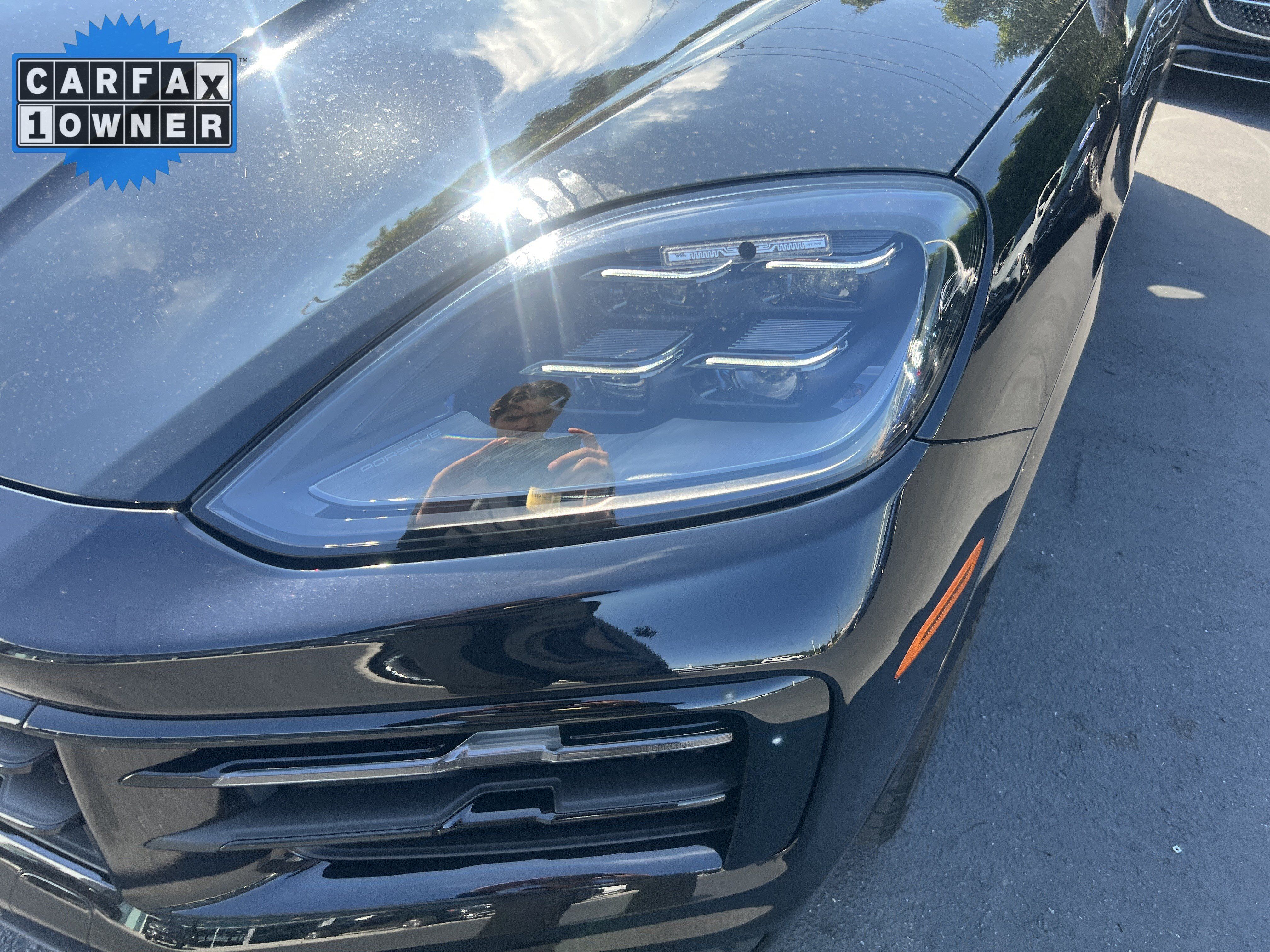 Used 2024 Porsche Cayenne Coupe AWD/4WD image 6