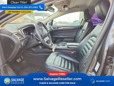 Used 2020 Ford Fusion SEL FWD image 9