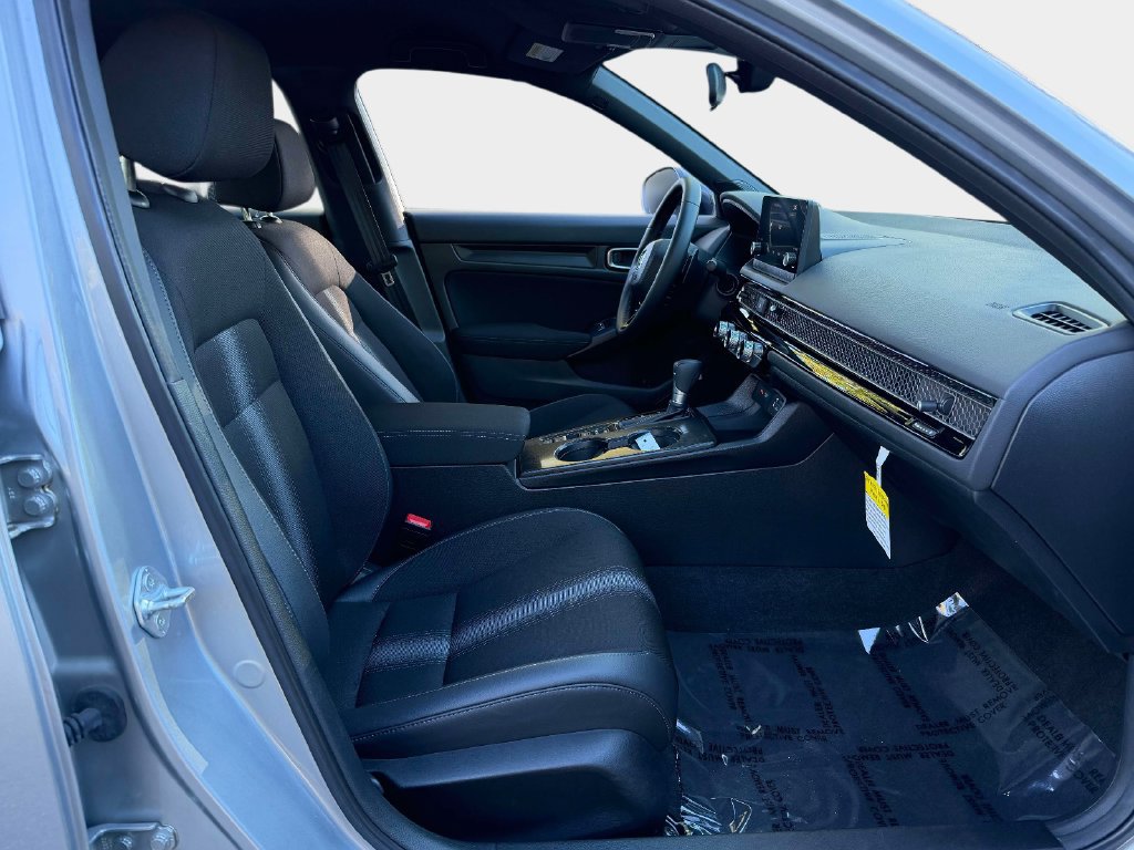 Used 2024 Honda Civic Sport image 9