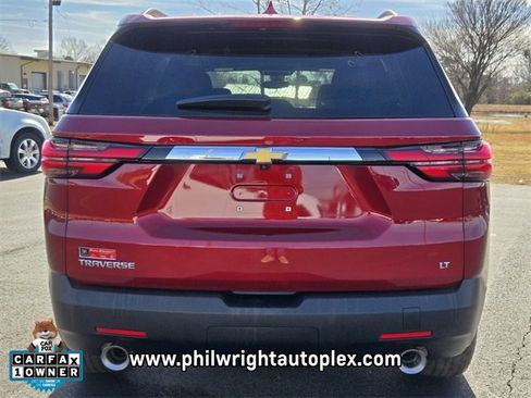 Used 2023 Chevrolet Traverse LT image 4