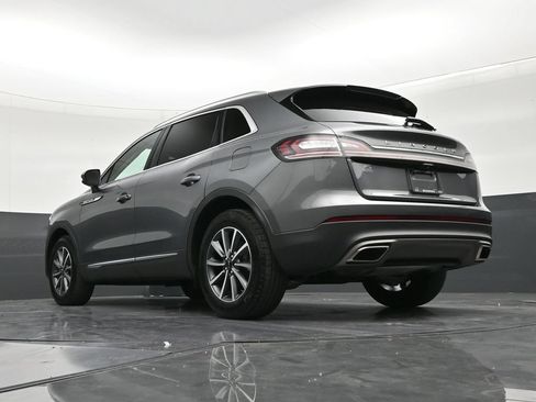 Used 2022 Lincoln Nautilus FWD image 22