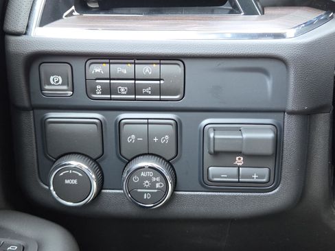 New 2026 Chevrolet Tahoe Premier image 26