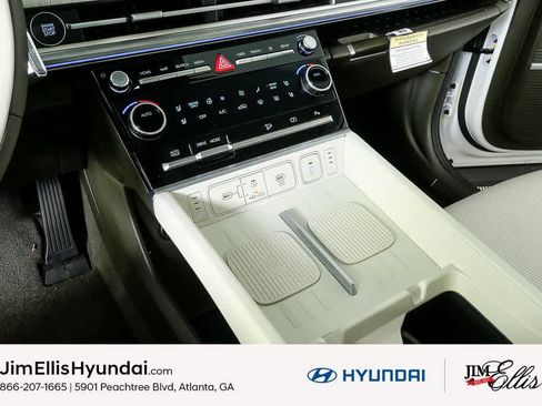 New 2025 Hyundai Santa Fe Calligraphy FWD image 24