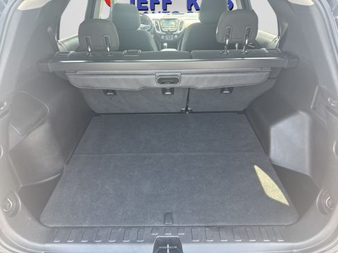 Used 2018 Chevrolet Equinox LT AWD/4WD image 10