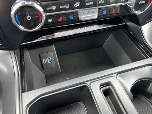Used 2024 Ford F150 Lariat image 25