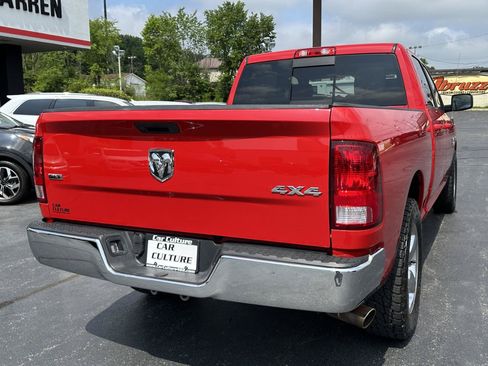 Used 2020 RAM 1500 Classic SLT AWD/4WD image 16