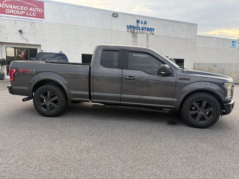 Used 2015 Ford F150 XLT w/ Equipment Group 302A Luxury AWD/4WD image 9