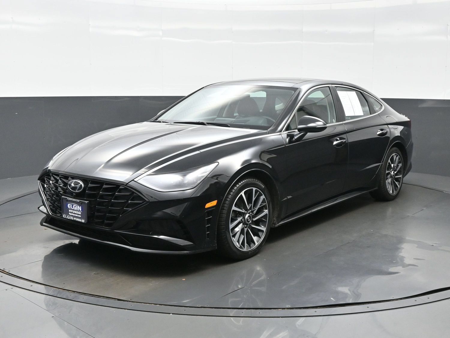 Certified 2023 Hyundai Sonata Limited FWD image 2