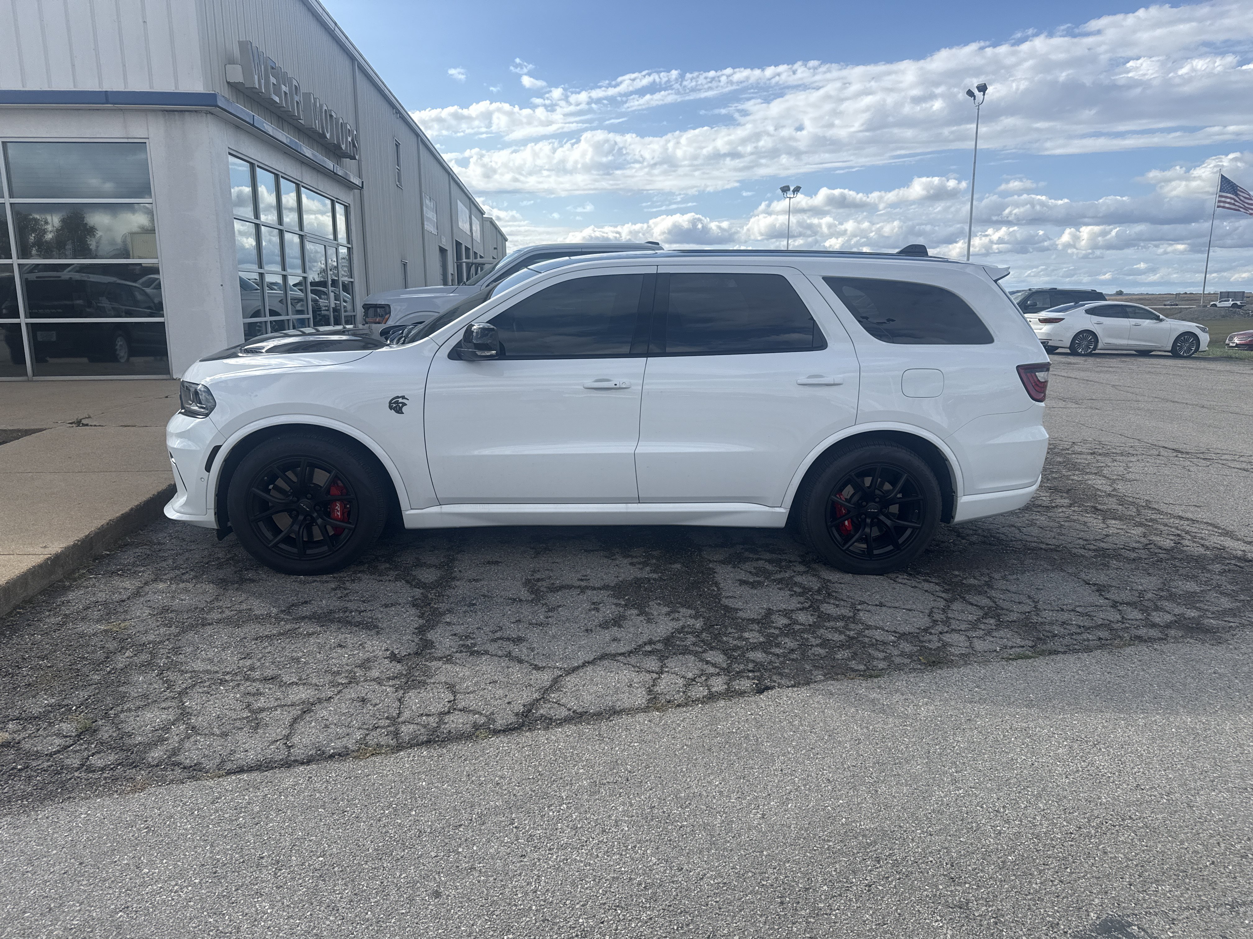 Used 2026 Dodge Durango SRT Hellcat w/ Premium Group AWD/4WD image 1
