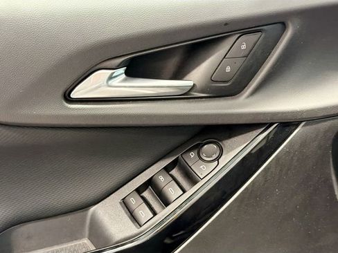 Used 2026 Chevrolet Equinox LT image 16