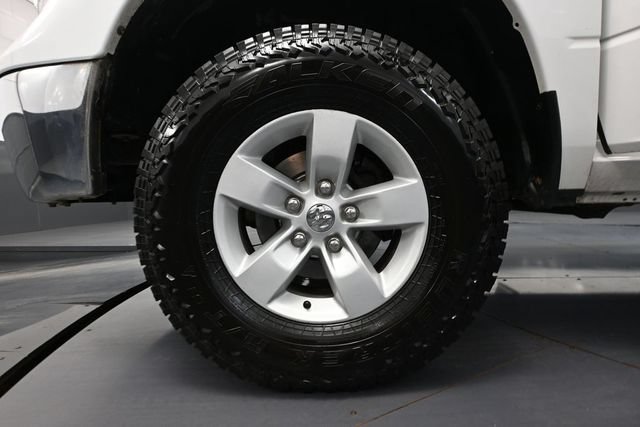 Used 2017 RAM 1500 Classic SLT AWD/4WD image 12