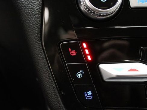 Certified 2023 Ford Explorer Limited image 2