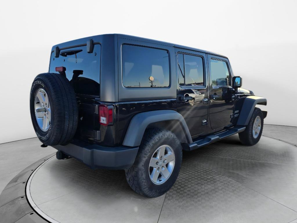 Used 2013 Jeep Wrangler Unlimited Sport AWD/4WD image 6