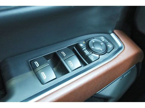 Used 2024 GMC Sierra 2500 Denali Ultimate w/ Snow Plow Prep/Camper Package AWD/4WD image 20