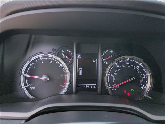 Used 2024 Toyota 4Runner Limited AWD/4WD image 11