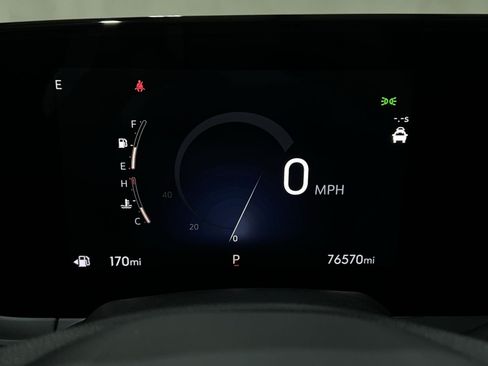 Used 2024 Buick Envista Sport Touring w/ Convenience I Package FWD image 18