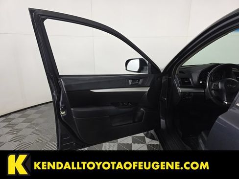 Used 2013 Subaru Outback 2.5i Premium w/ Popular Pkg 1B AWD/4WD image 20