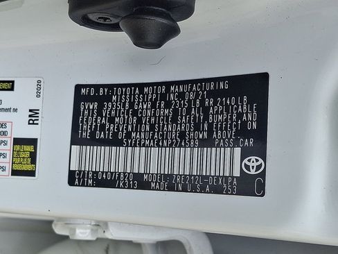 Used 2022 Toyota Corolla LE FWD image 26