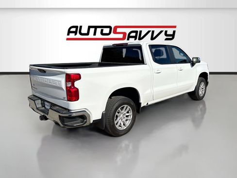 Used 2022 Chevrolet Silverado 1500 LT AWD/4WD image 7